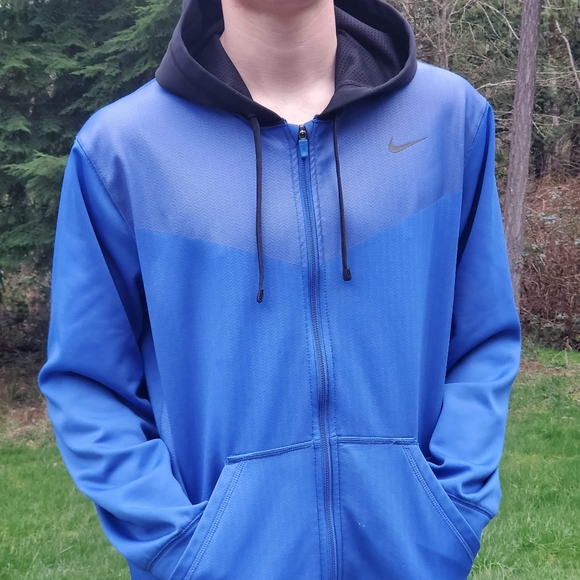 Nike Other - Nike Therma-Fit Hoodie